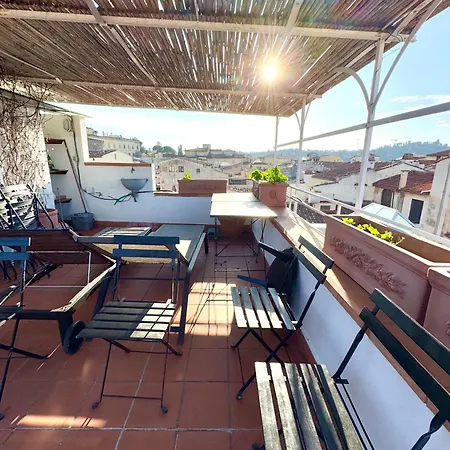 A Terrace In Oltrarno Lejlighed