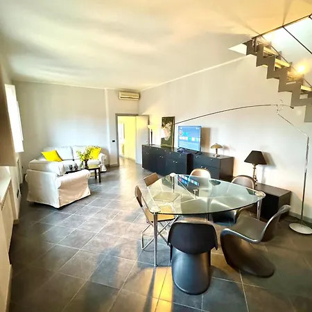 A Terrace In Oltrarno Florens