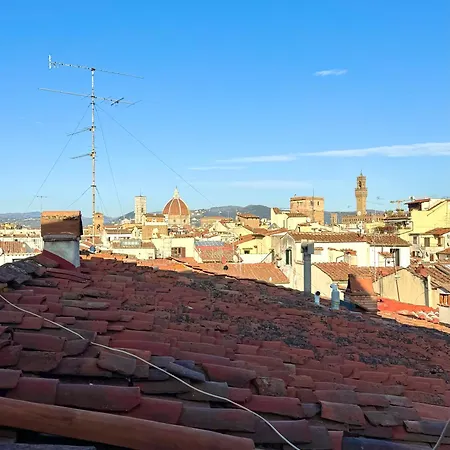 A Terrace In Oltrarno Apartamento