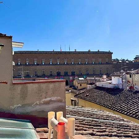 A Terrace In Oltrarno *